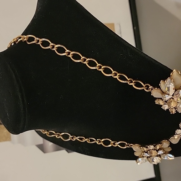 J Crew Nude Tan Beige Clear Faux Gemstone Gold Tone Fashion Costume Necklace - Picture 5 of 16